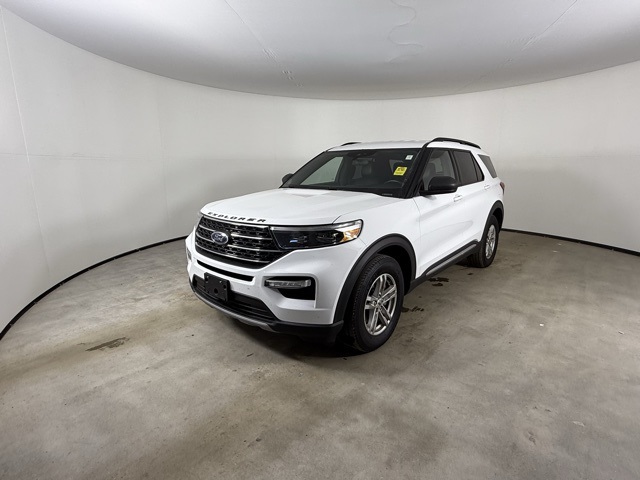 2020 Ford Explorer XLT photo 9