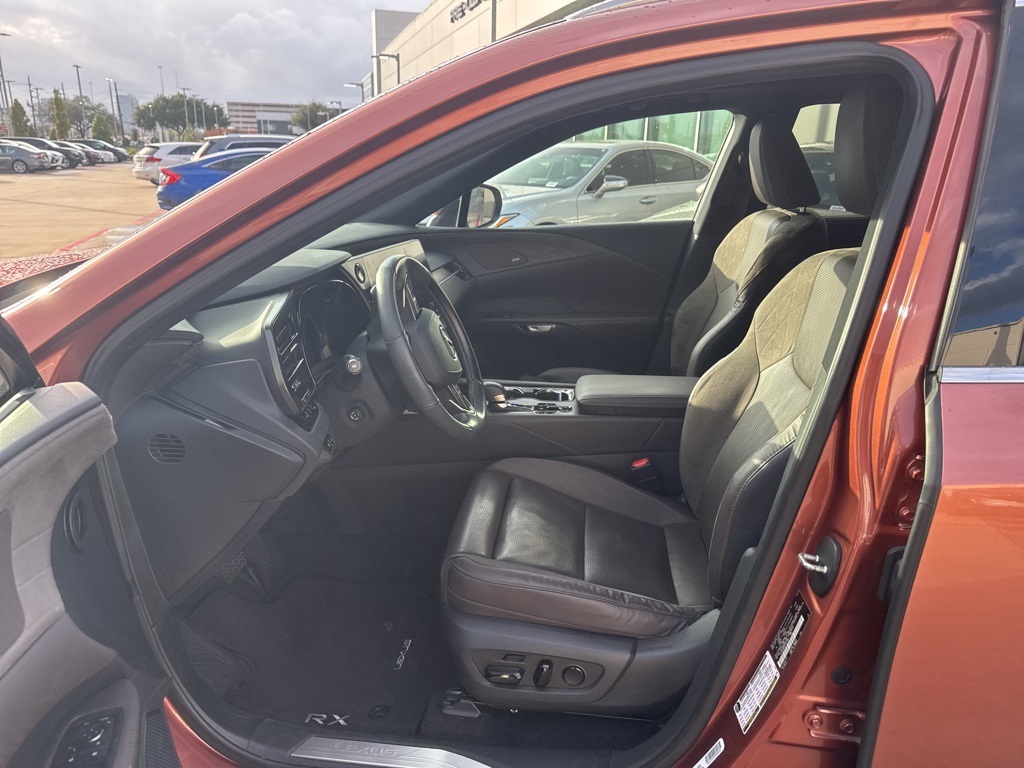 2023 Lexus RX 350 Luxury photo 2