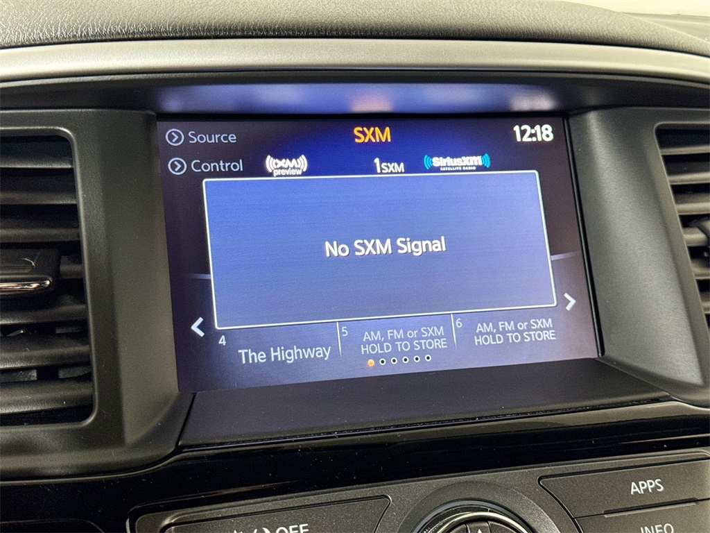 2019 Nissan Pathfinder SV photo 28
