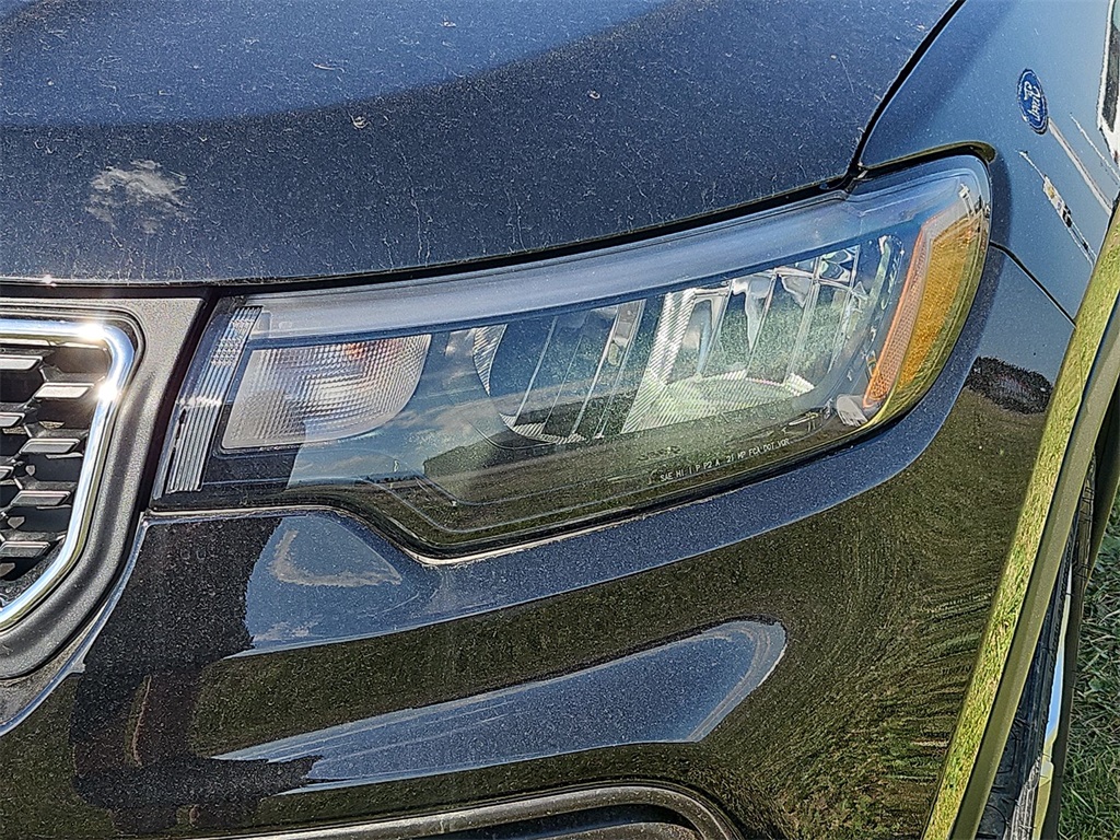 2025 Jeep Compass Latitude photo 16