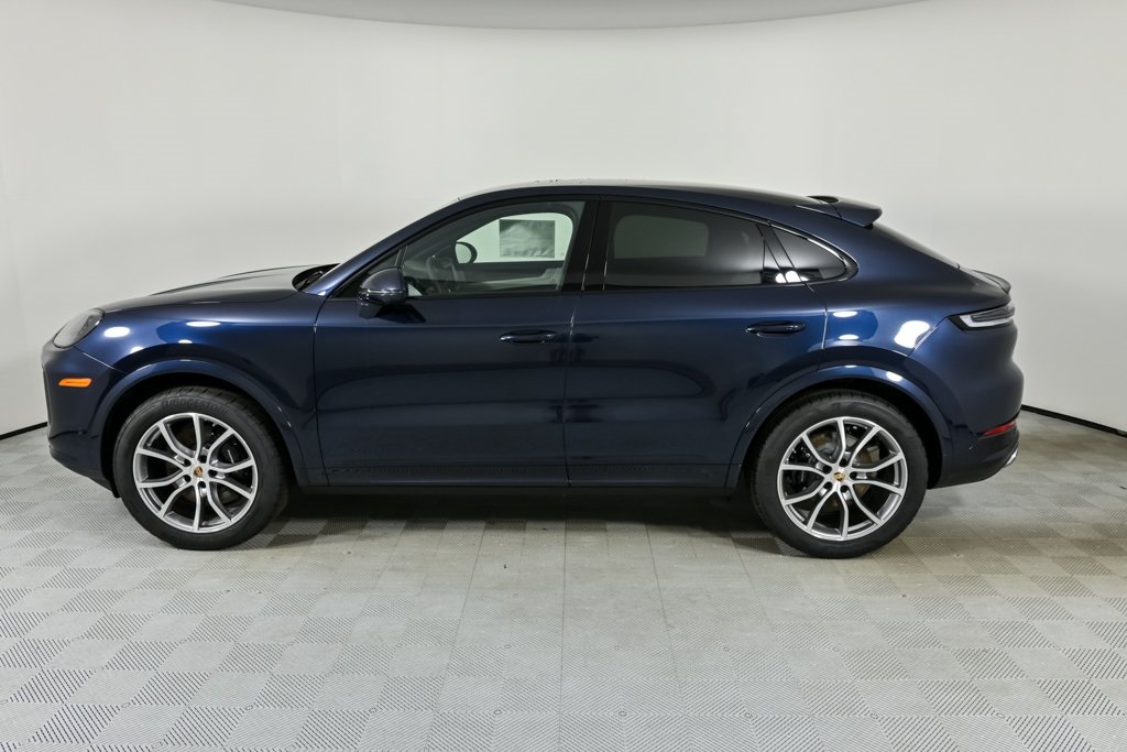 2025 Porsche Cayenne Coupe photo 2