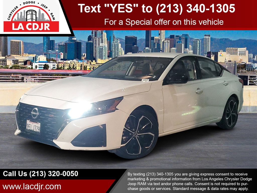 2023 Nissan Altima SR