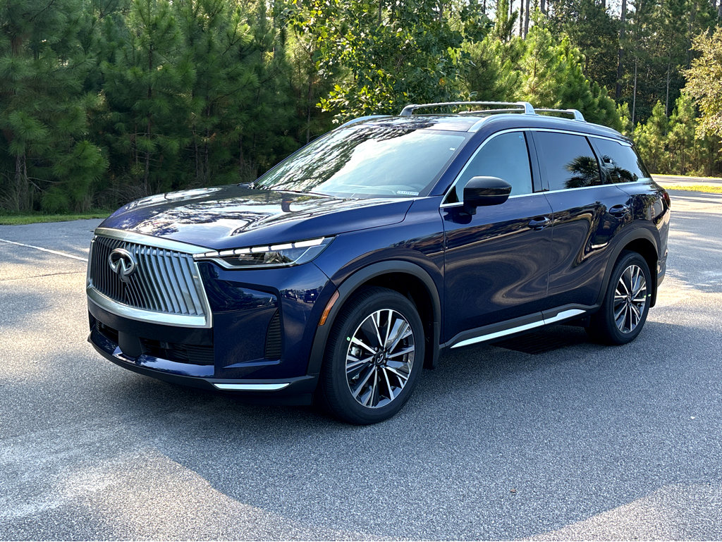 2026 Infiniti QX60 Luxe photo 3