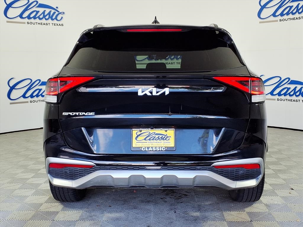 2023 Kia Sportage photo 3