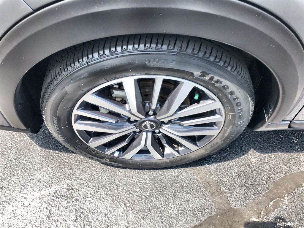 2024 Nissan Kicks SV photo 10