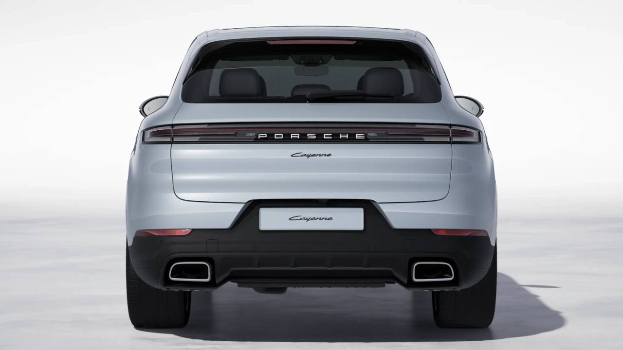 2026 Porsche Cayenne photo 7