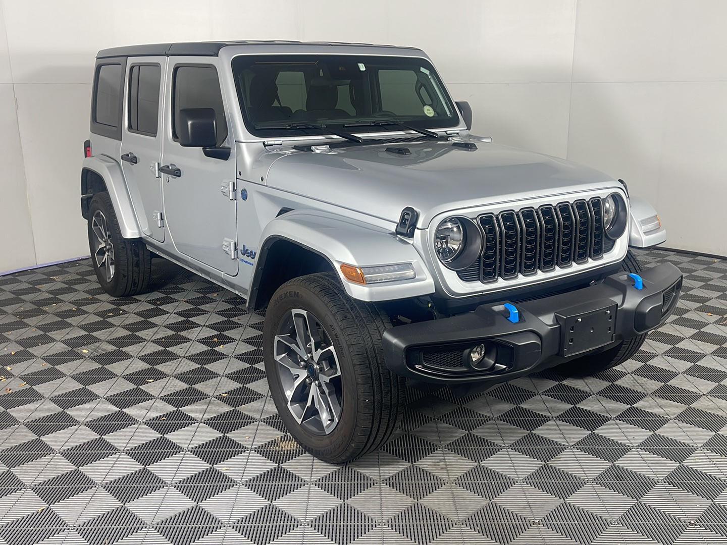 2024 Jeep Wrangler 4xe Sport S photo 4
