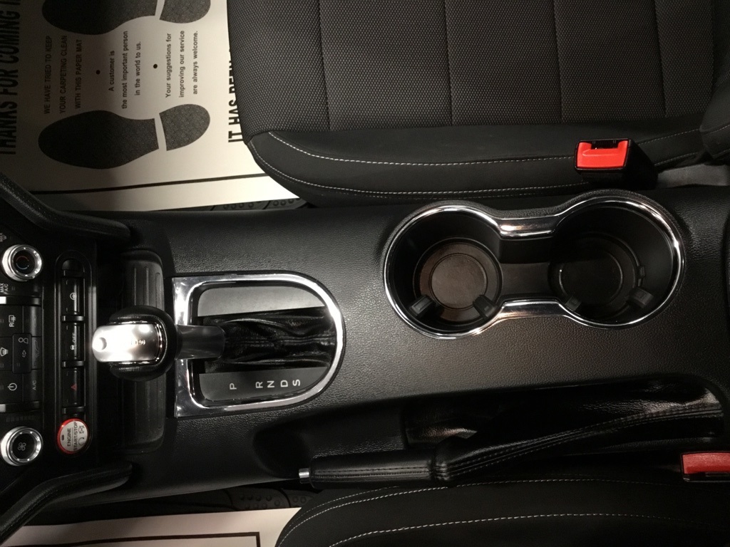 2016 Ford Mustang V6 Convertible photo 48