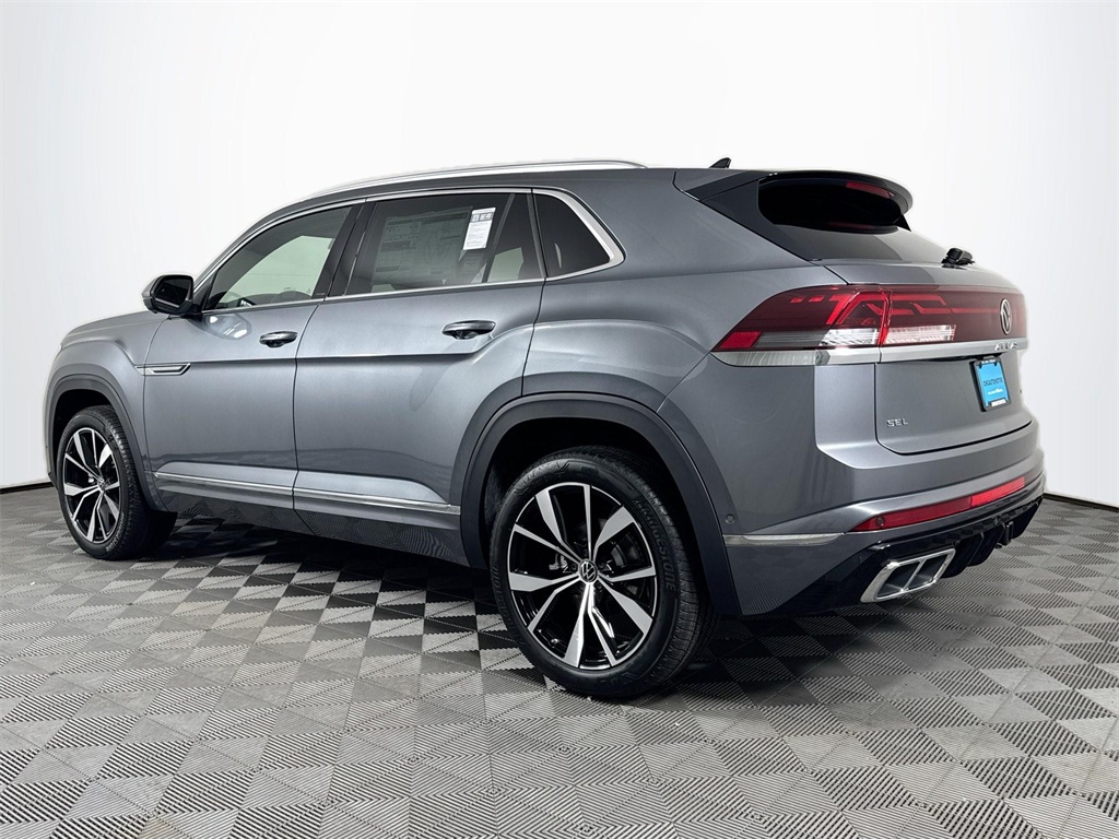 2025 Volkswagen Atlas Cross Sport SEL Premium R-Line photo 13