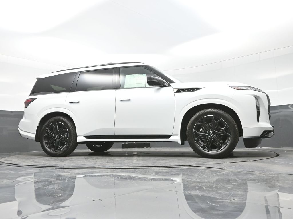 2026 Infiniti QX80 Sensory photo 28