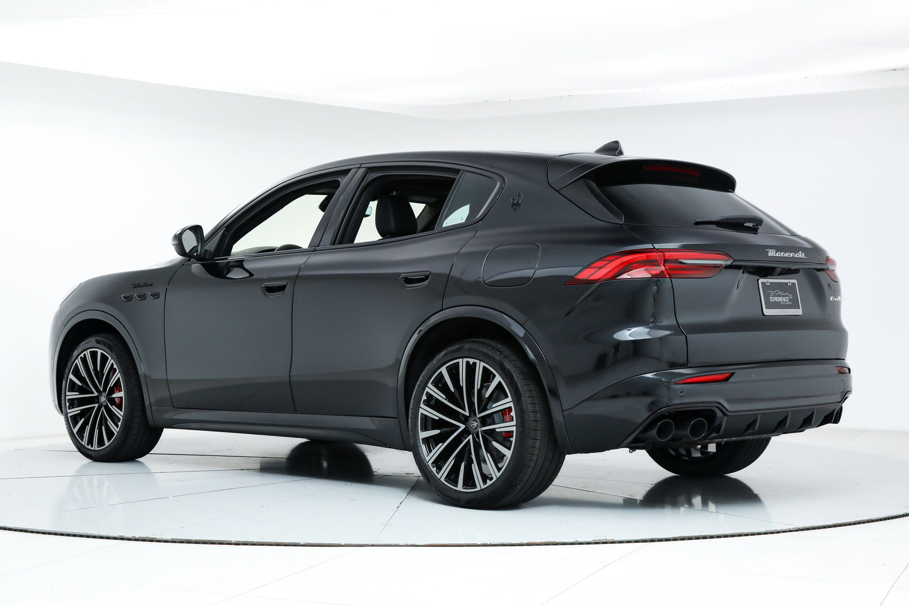 2025 Maserati Grecale Modena photo 2