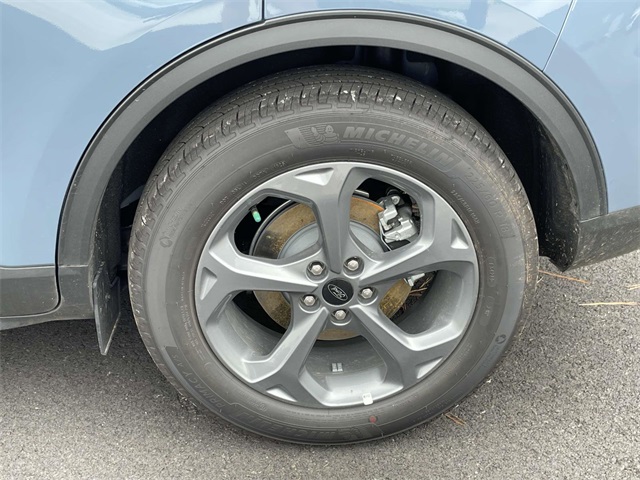 2025 Ford Escape Hybrid ST-Line photo 12