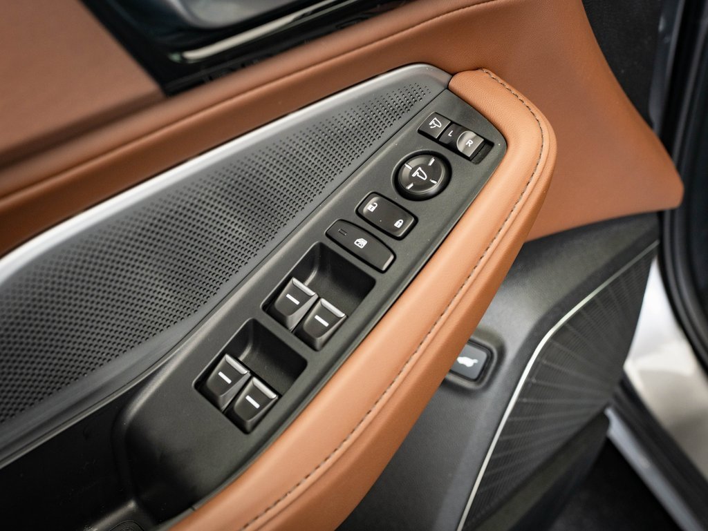 2026 Acura MDX SH-AWD Technology photo 22