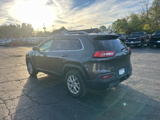 2015 Jeep Cherokee Latitude photo 3