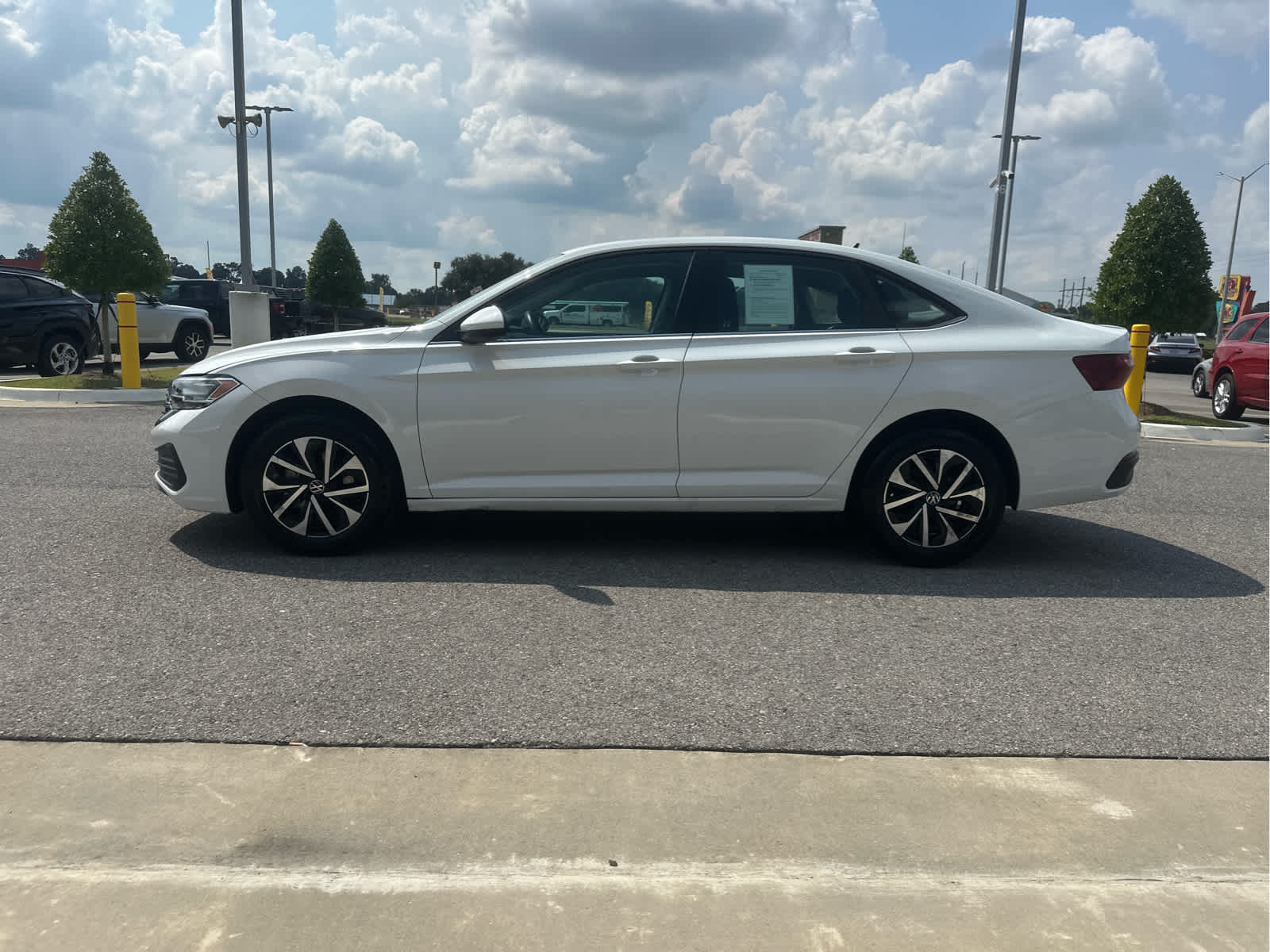 2024 Volkswagen Jetta S photo 3