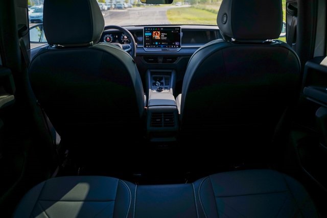2025 Volkswagen Tiguan SE R-Line Black photo 33