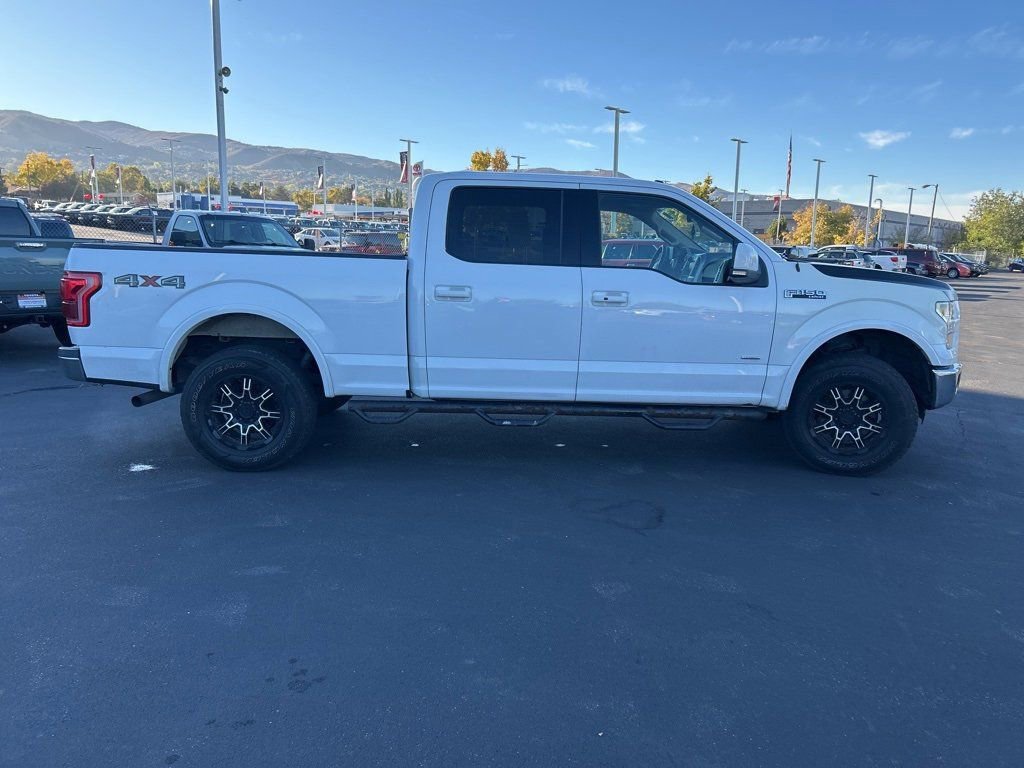 2015 Ford F-150 Lariat photo 2