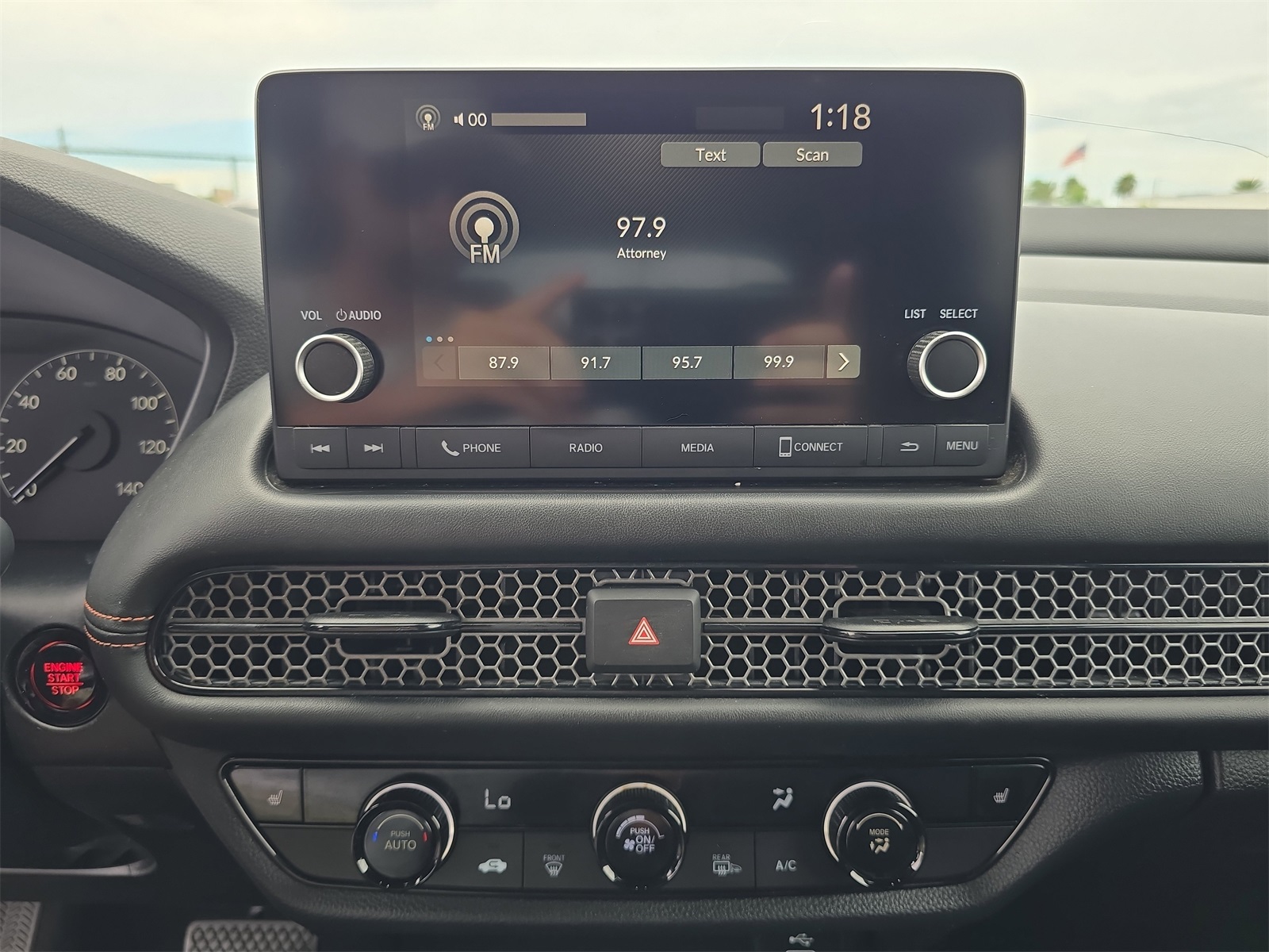 2023 Honda HR-V Sport photo 13