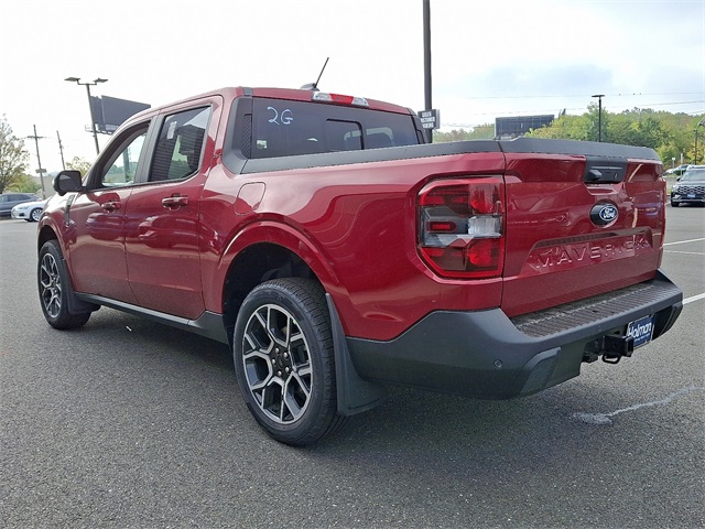 2025 Ford Maverick Lariat photo 2