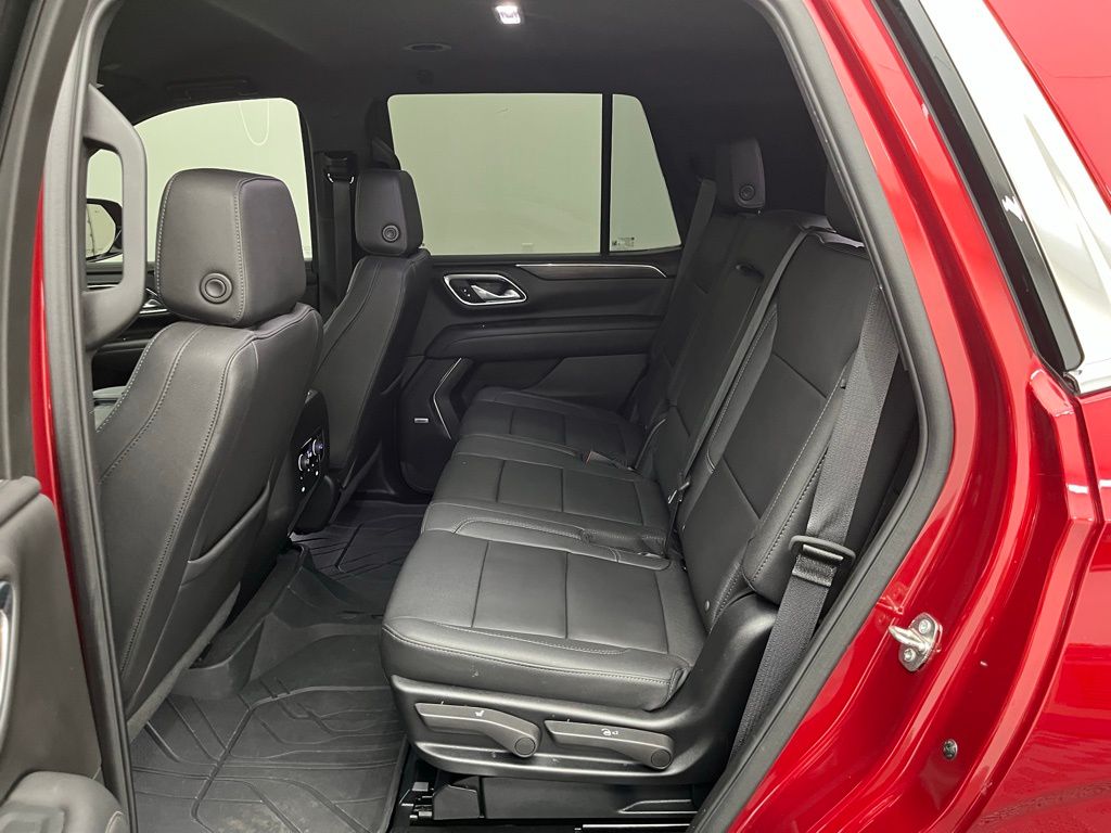 2023 Chevrolet Tahoe LT photo 38