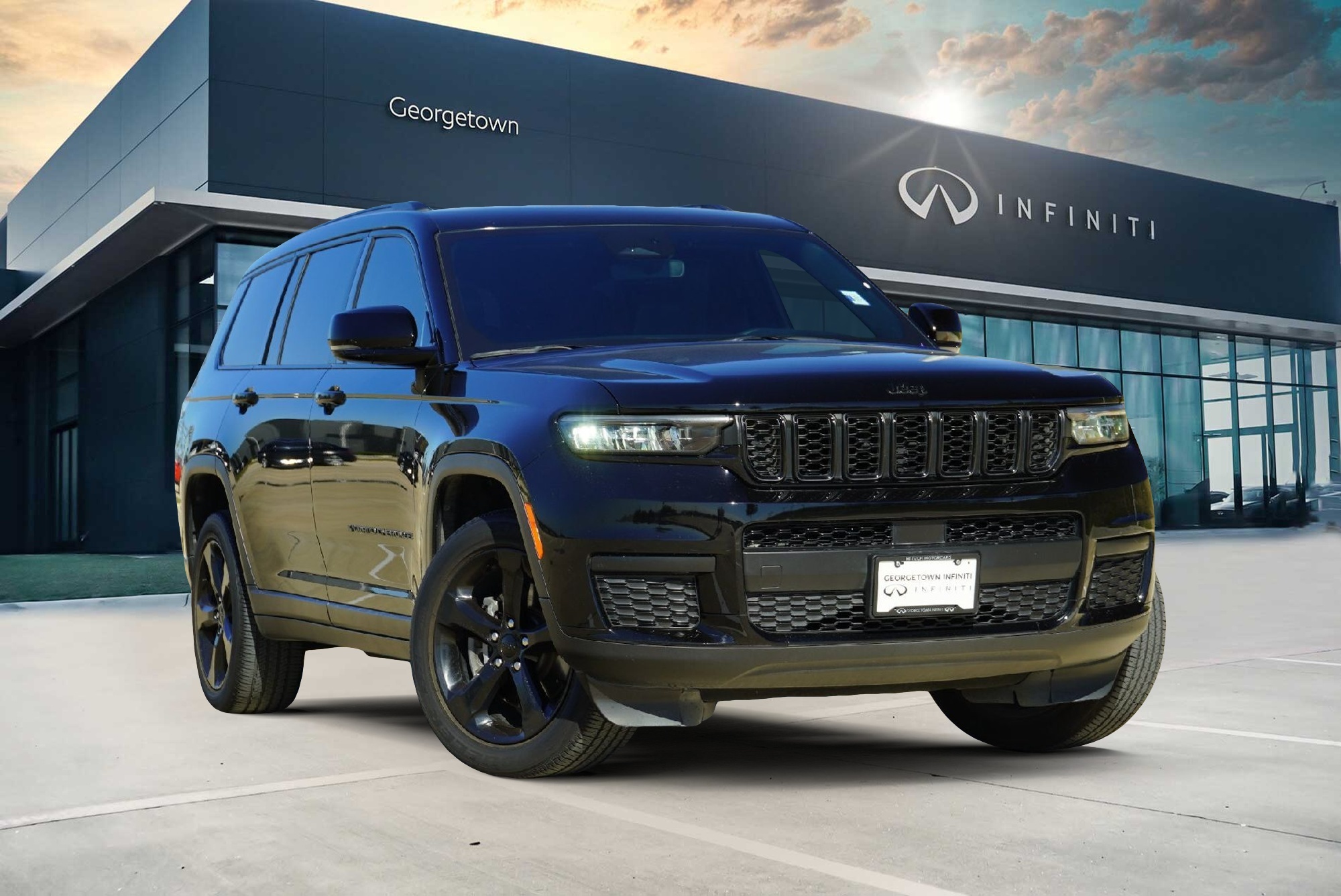 2022 Jeep Grand Cherokee L Altitude's photo