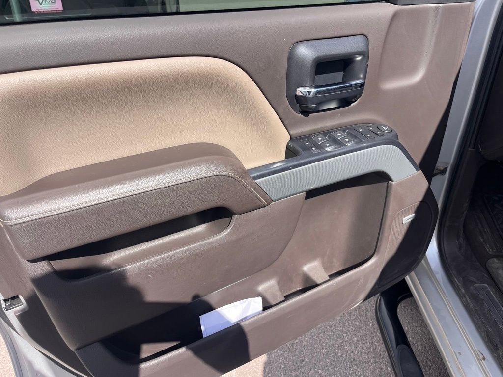 2018 Chevrolet Silverado 1500 LT photo 10