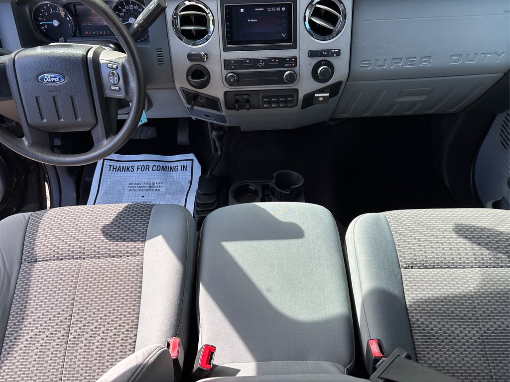 2015 Ford F-250 photo 16