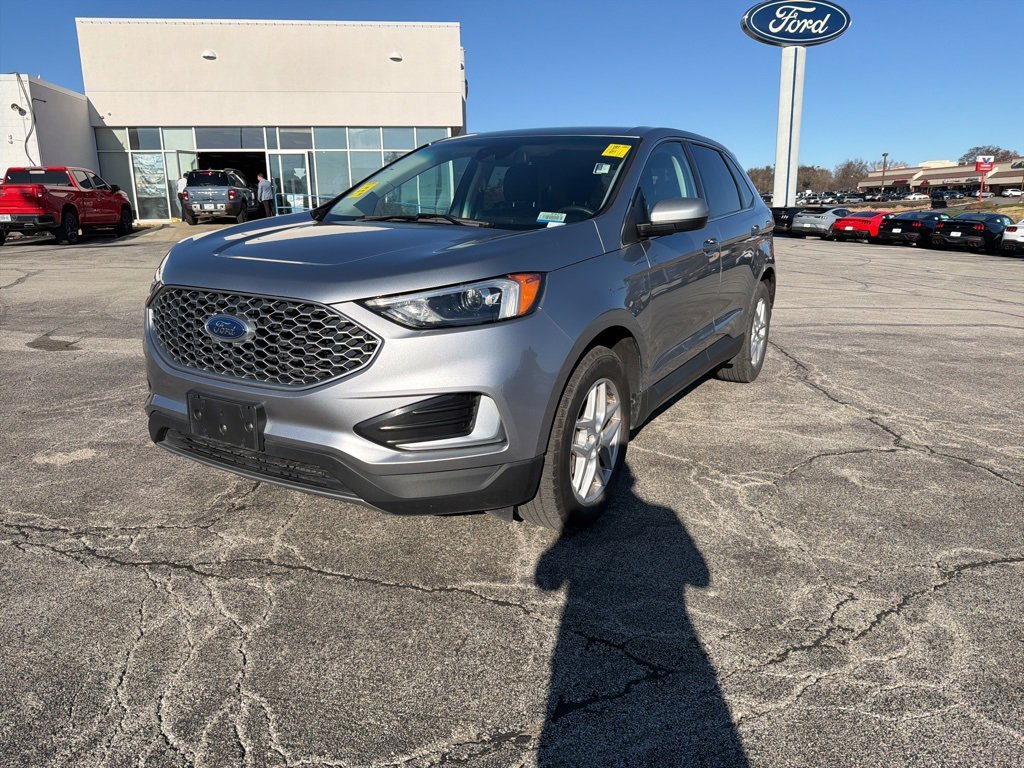 Used 2024 Ford Edge SEL with VIN 2FMPK4J92RBA38527 for sale in Kansas City