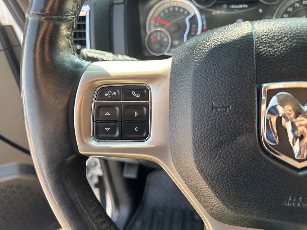 2016 Ram 1500 Laramie photo 46