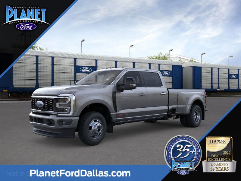 2026 Ford F-350 Super Duty Platinum's photo