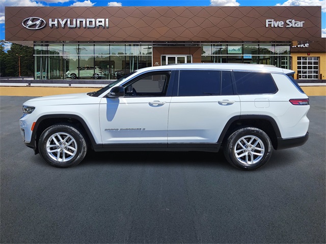 2023 Jeep Grand Cherokee Laredo photo 4