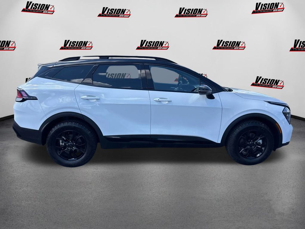 2025 Kia Sportage X-Pro photo 4