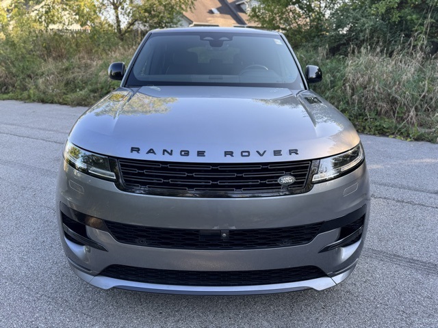 2024 Land Rover Range Rover Sport SE photo 3