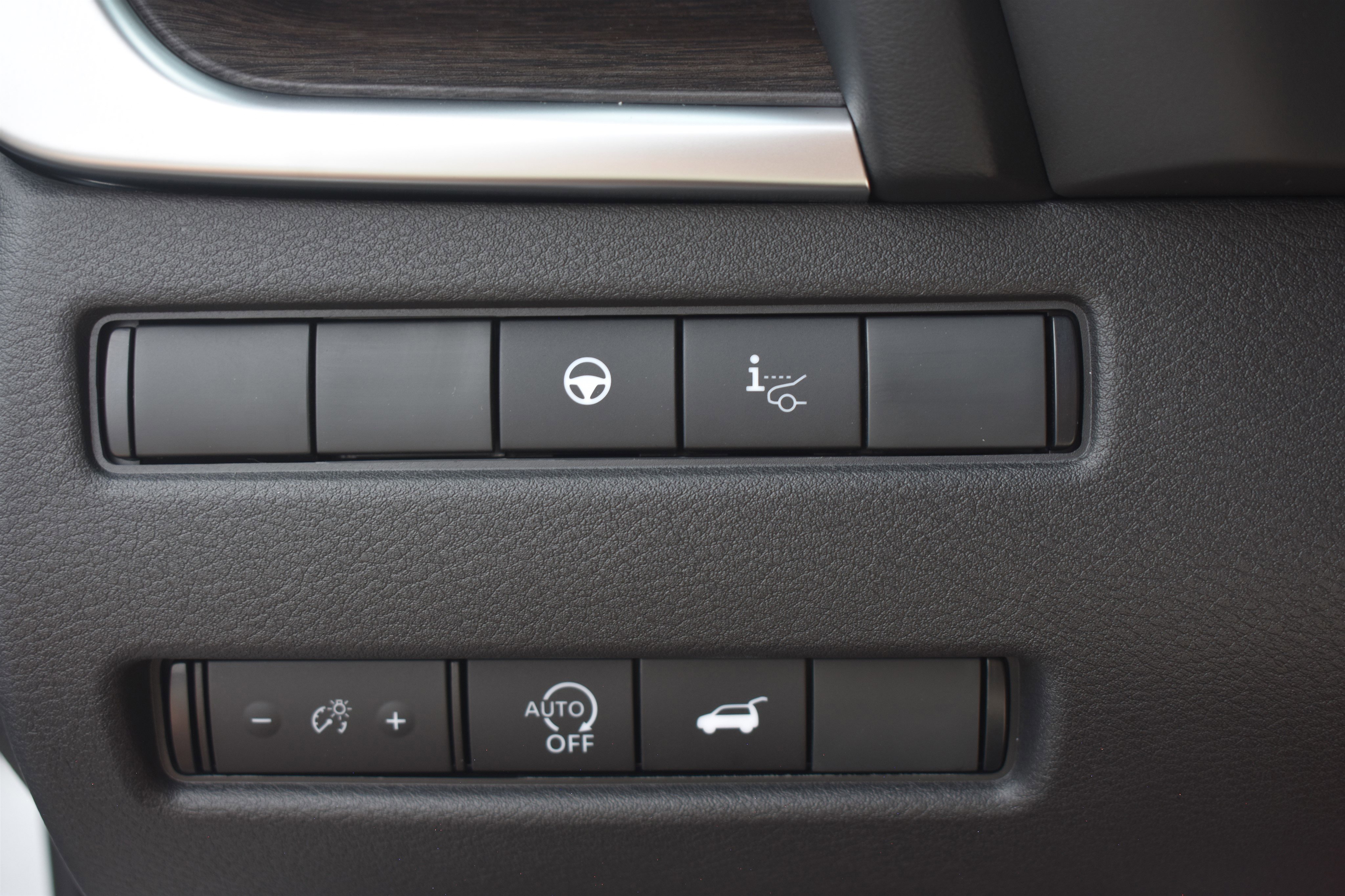 2026 Nissan Rogue Platinum photo 25