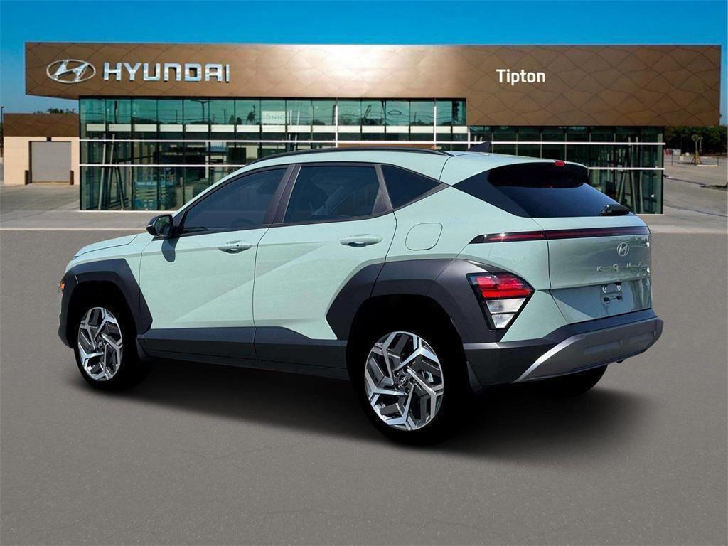 2026 Hyundai Kona SEL photo 4