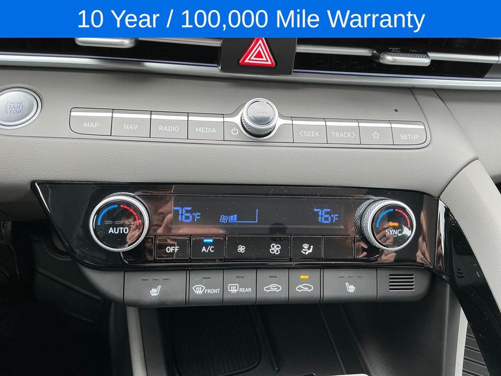 2025 Hyundai Elantra SEL Convenience photo 39