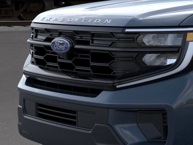 2025 Ford Expedition MAX photo 13