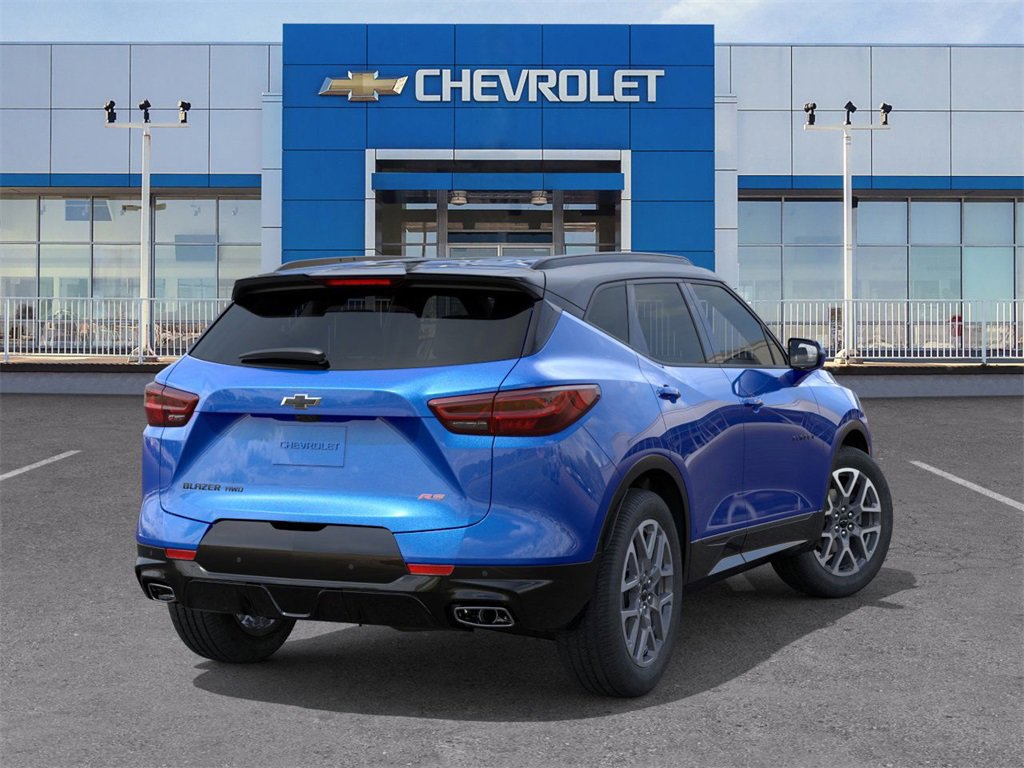 2025 Chevrolet Blazer RS photo 3