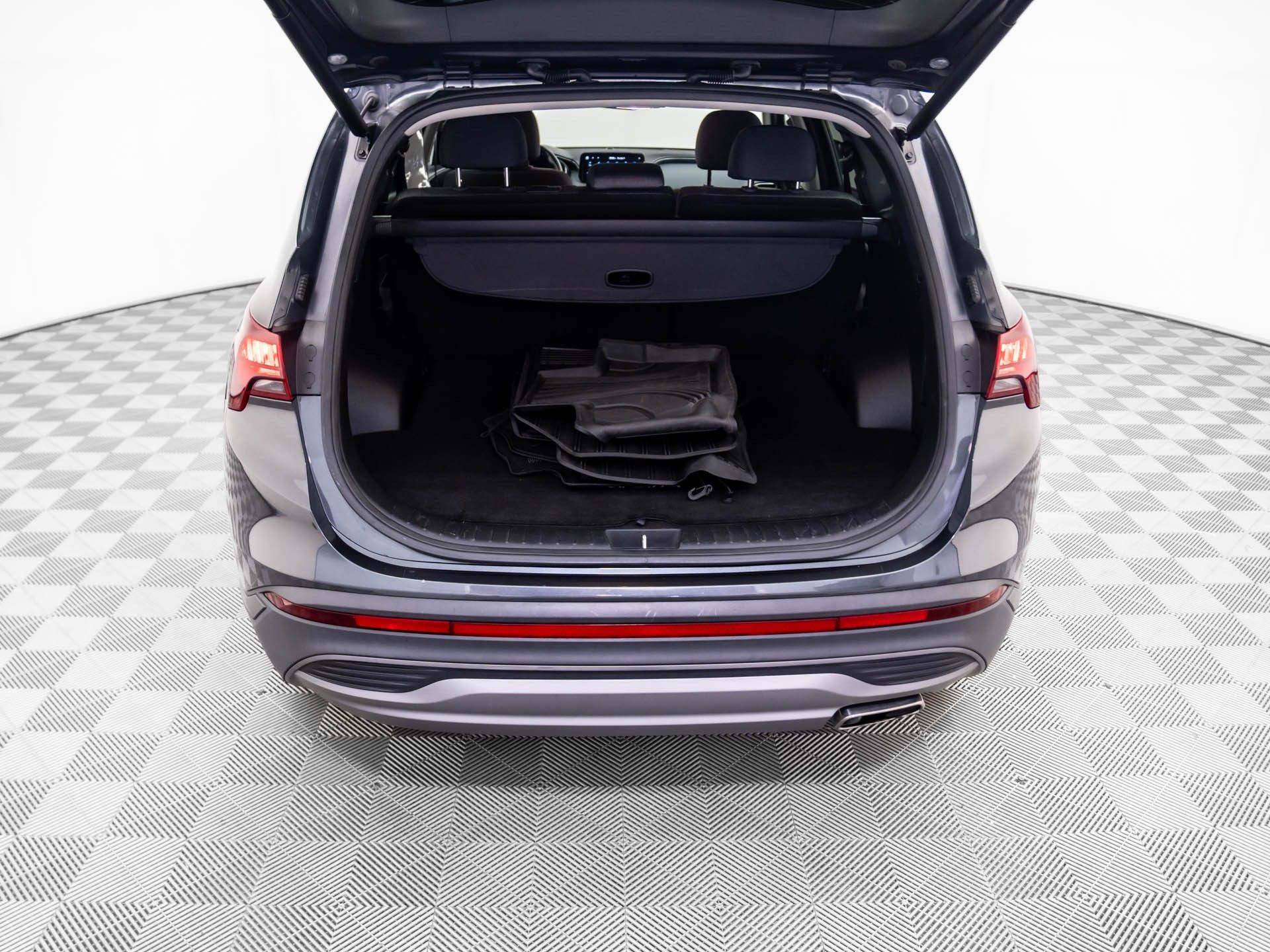 2023 Hyundai Santa Fe SEL photo 27