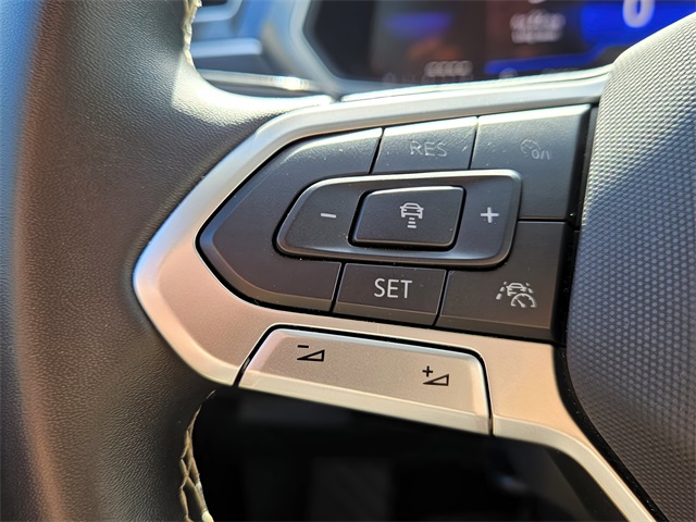 2024 Volkswagen Tiguan SE Wolfsburg Edition photo 12