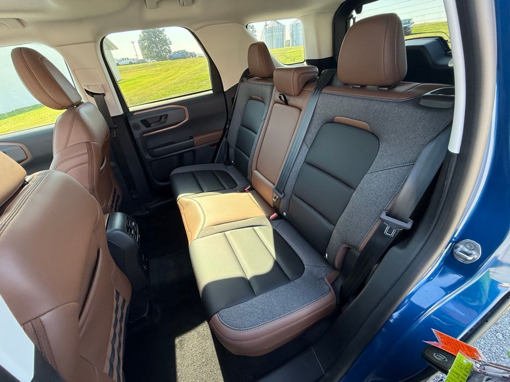 2024 Ford Bronco Sport Outer Banks photo 28
