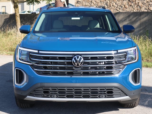 2026 Volkswagen Atlas SE Technology photo 2