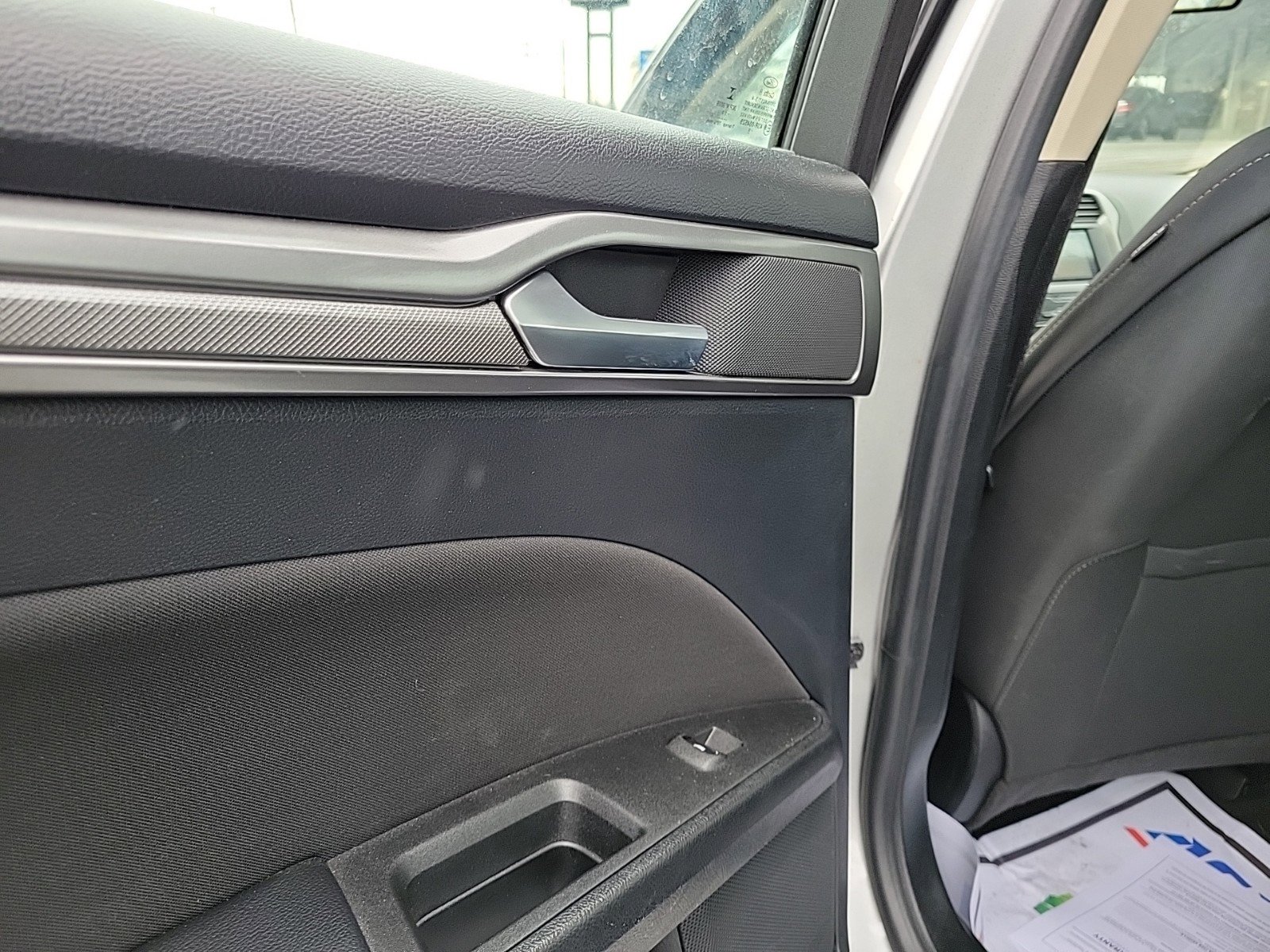 2019 Ford Fusion SE photo 9