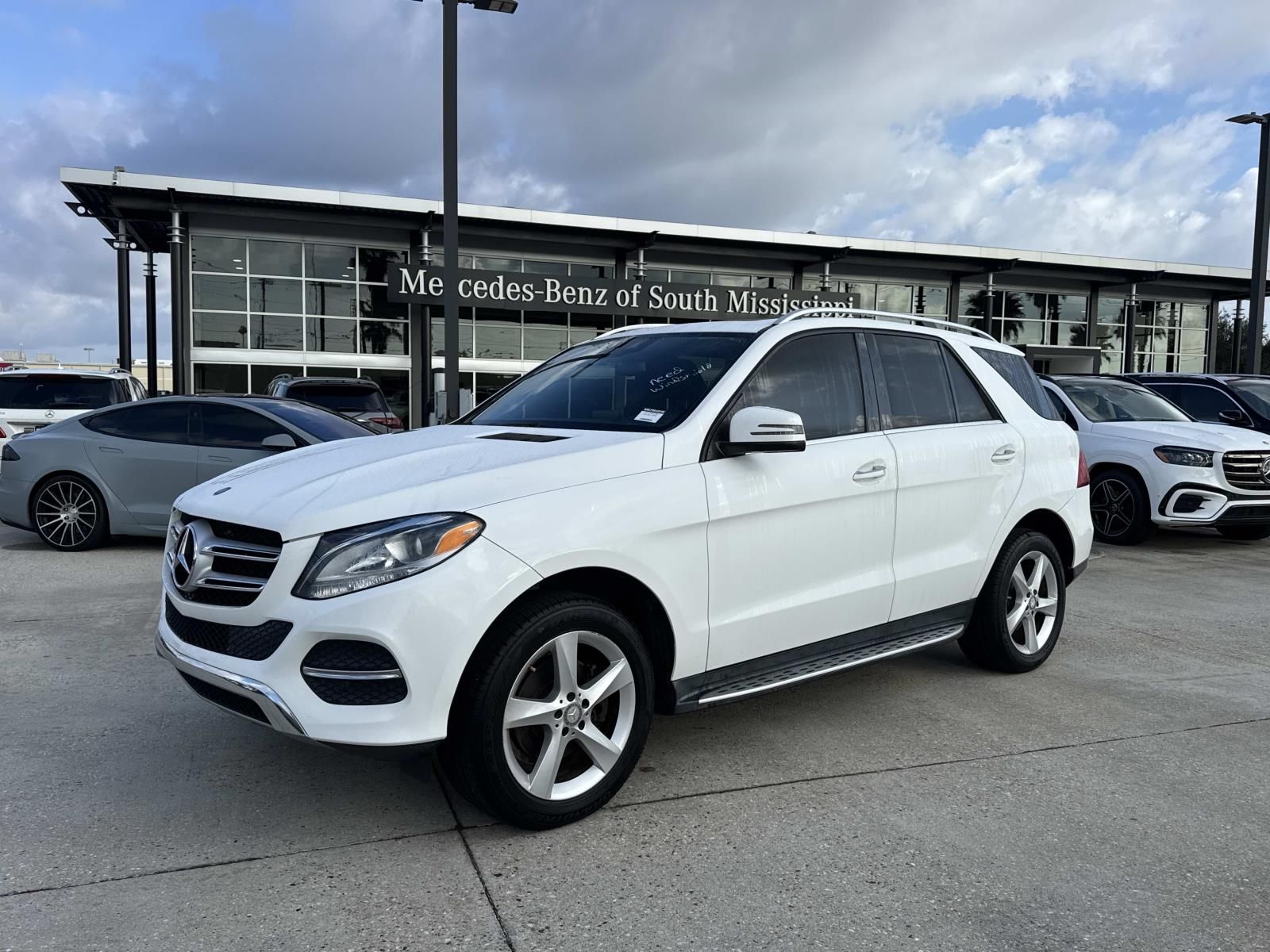 2017 Mercedes-Benz GLE-Class GLE350's photo