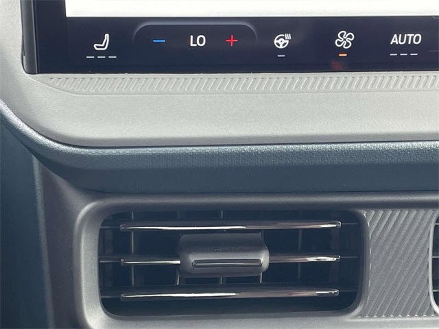 2025 Ford Maverick Lariat photo 9