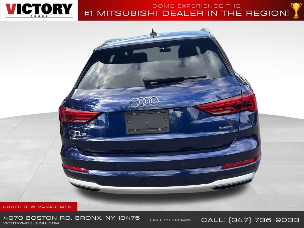 2021 Audi Q3 Premium photo 3