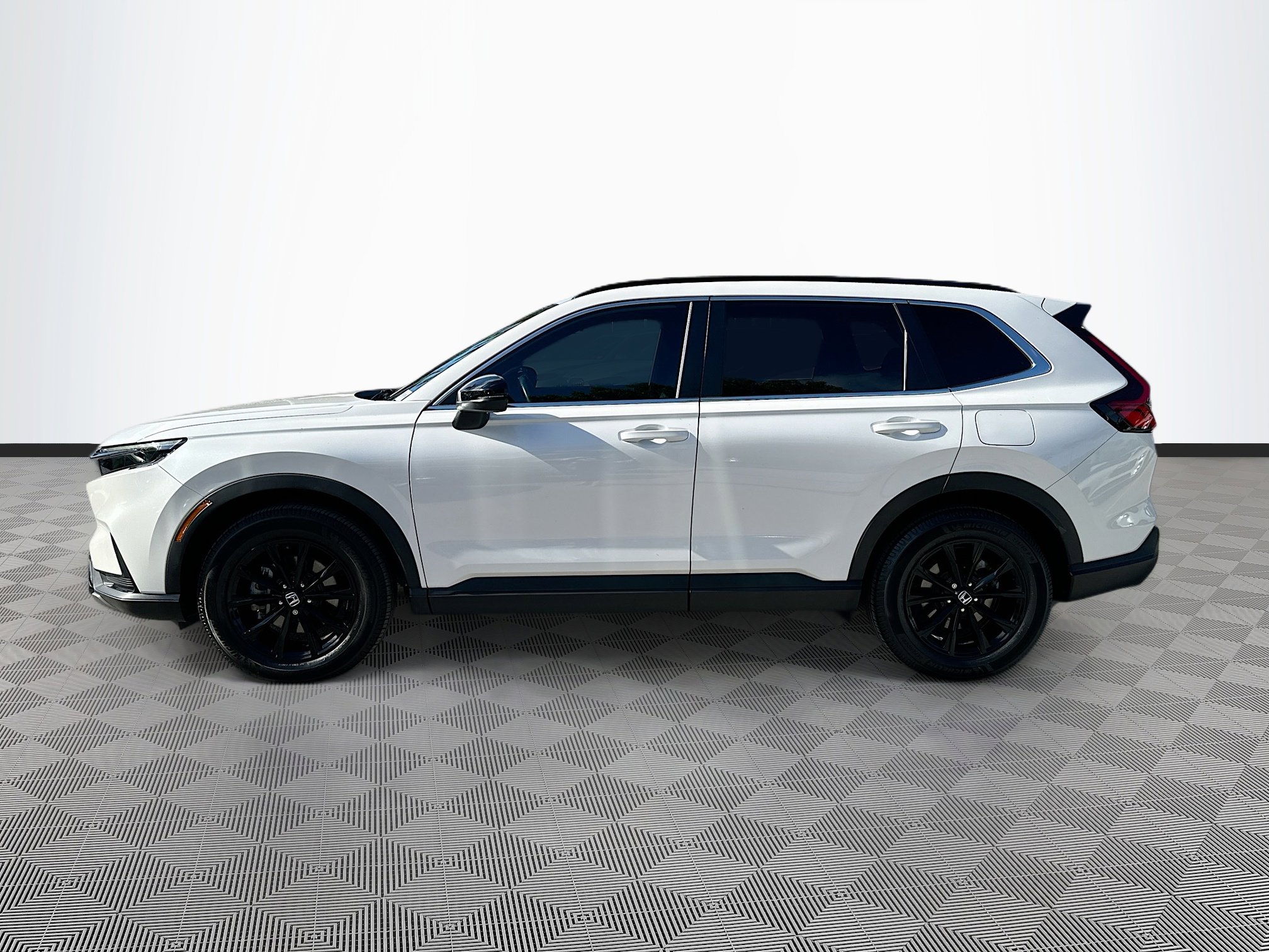 2023 Honda CR-V Hybrid Sport photo 4