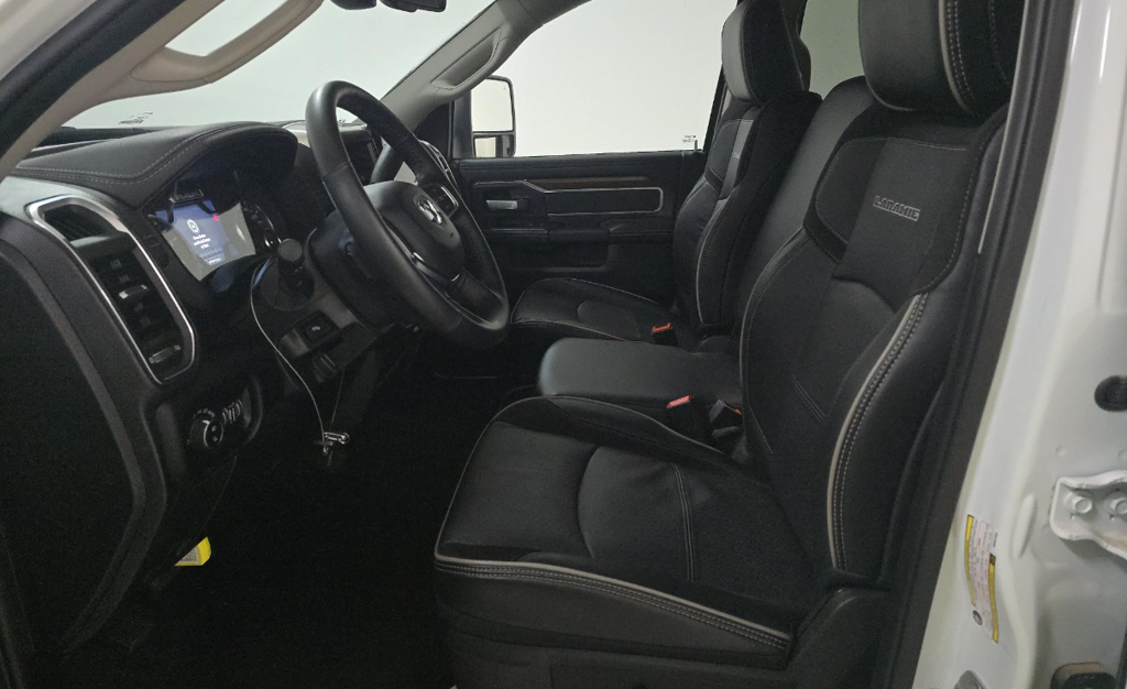 2024 RAM Ram 2500 Pickup Laramie's photo