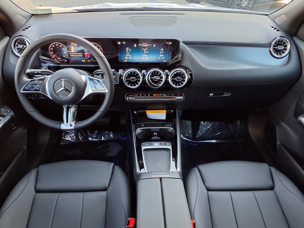 2026 Mercedes Benz GLA 250 photo 4