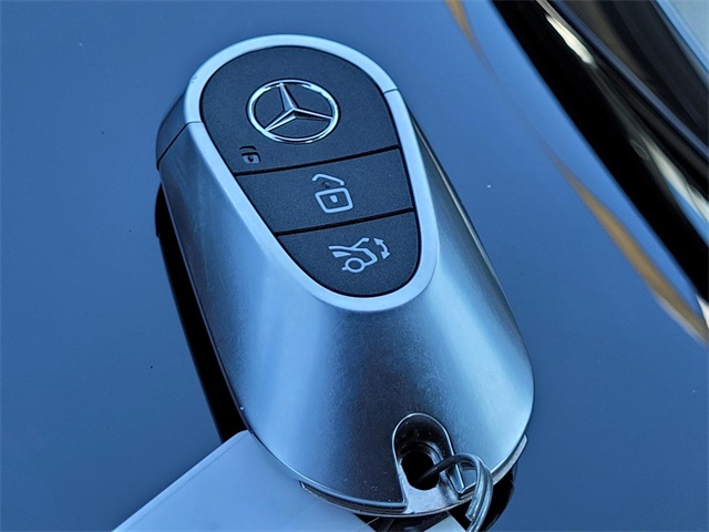 2025 Mercedes Benz C 300 photo 31